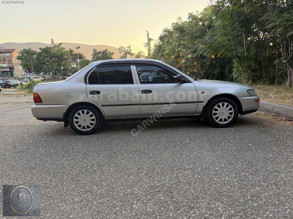 TOYOTA COROLLA 1.6 GLİ