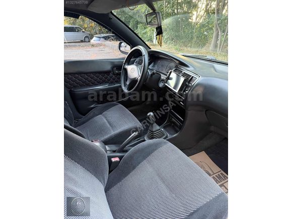 TOYOTA COROLLA 1.6 GLİ