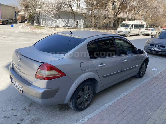 Sahibinden Renault Megane 1.6 Dynamique 2005 Model 