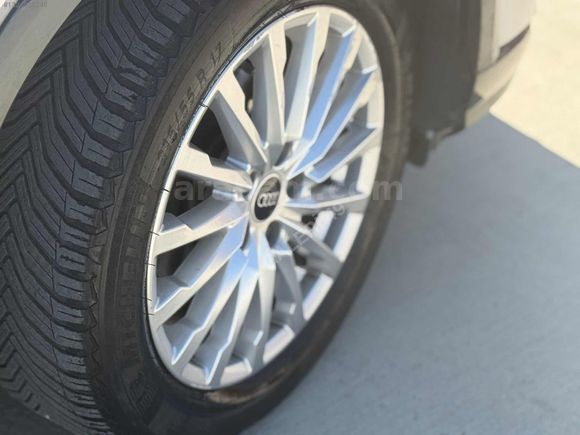 HATASIZ DEĞIŞENSİZ 115 BİN KMDE AUDİ Q2