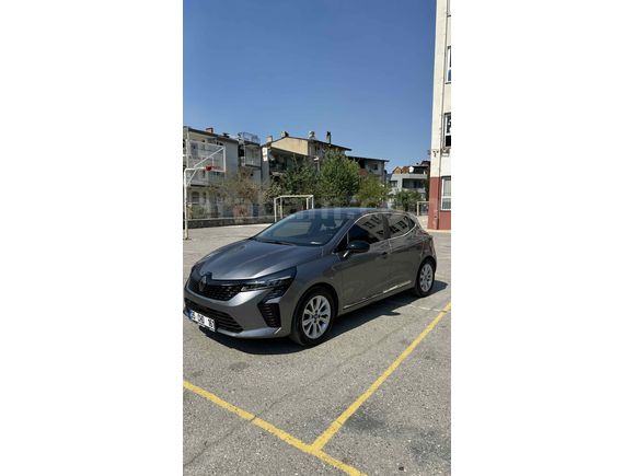 Sahibinden Renault Clio 1.0 TCe Evolution 2024 Model 