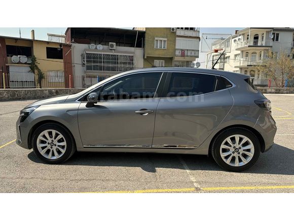Sahibinden Renault Clio 1.0 TCe Evolution 2024 Model 