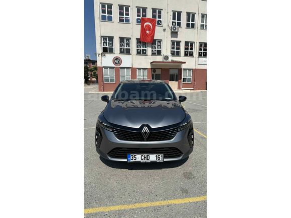 Sahibinden Renault Clio 1.0 TCe Evolution 2024 Model 