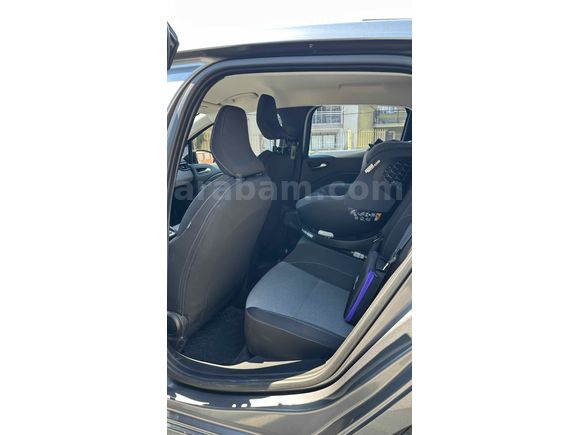 Sahibinden Renault Clio 1.0 TCe Evolution 2024 Model 