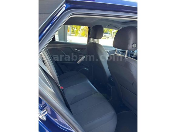 2025 MODEL AUDİ Q2 HATASIZ BOYASIZ CAM TAVANLI