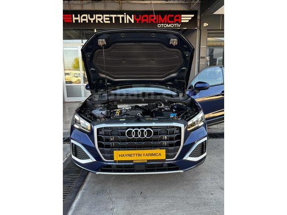 2025 MODEL AUDİ Q2 HATASIZ BOYASIZ CAM TAVANLI