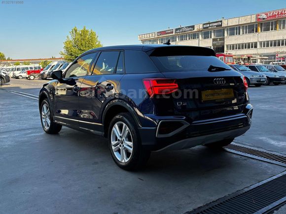 2025 MODEL AUDİ Q2 HATASIZ BOYASIZ CAM TAVANLI