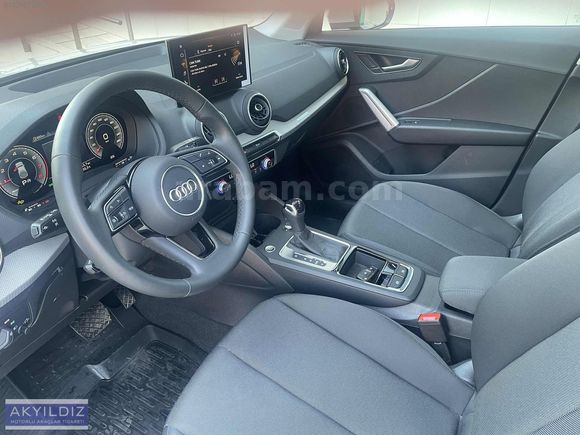 2025 MODEL AUDI Q2 35 TFSİ ADVANCED 7650 KM SIFIR GİBİ