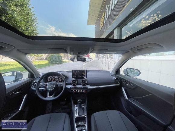 2025 MODEL AUDI Q2 35 TFSİ ADVANCED 7650 KM SIFIR GİBİ