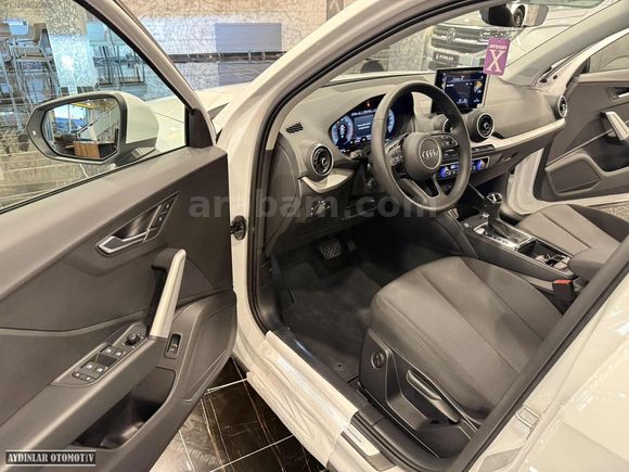 2025 MODEL AUDİ Q2 35 TFSI ADVANCED HATASIZ~ŞERİT TKP~ %20 KDV