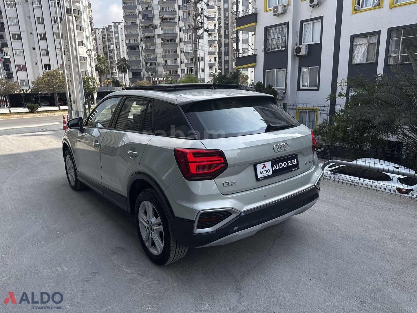 Galeriden Audi Q2 35 TFSI Advanced 2025 Model Mersin 6.020 km Gri 5