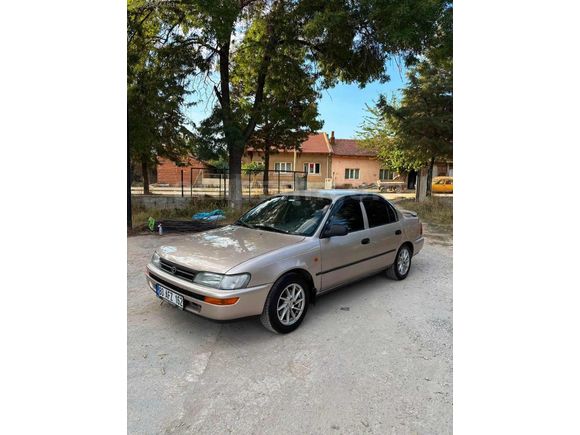 1996 Model TOYOTA COROLLA 1.6 XEİ Klimalıı