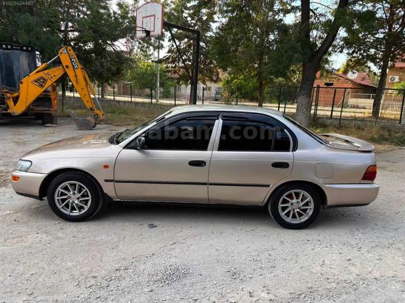 1996 Model TOYOTA COROLLA 1.6 XEİ Klimalıı