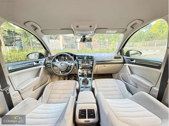 HATASIZ/DEĞİŞENSİZ/2015 MODEL/268 BİN KM/1.6 TDI/HİGHLİNE