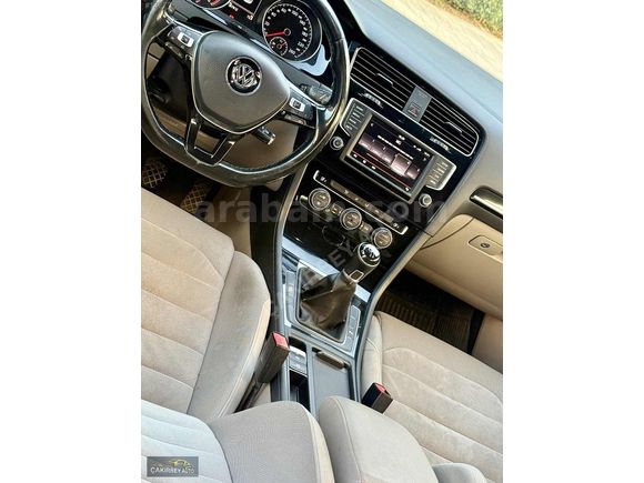 HATASIZ/DEĞİŞENSİZ/2015 MODEL/268 BİN KM/1.6 TDI/HİGHLİNE