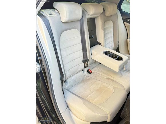 HATASIZ/DEĞİŞENSİZ/2015 MODEL/268 BİN KM/1.6 TDI/HİGHLİNE