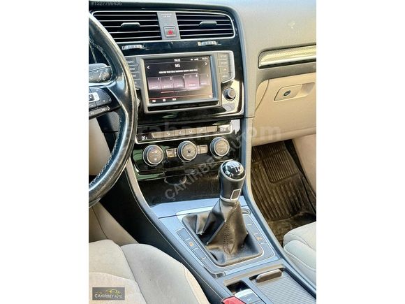 HATASIZ/DEĞİŞENSİZ/2015 MODEL/268 BİN KM/1.6 TDI/HİGHLİNE