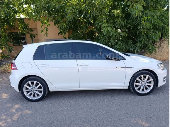 GÖRÇEKTEN,, golf iç bej sanruflu