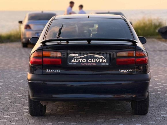 Galeriden Renault Laguna 2.0 RXT 2001 Model Ordu