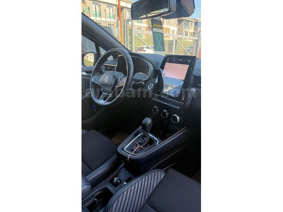 Sahibinden Renault Clio 1.0 TCe Techno Esprit Alpine 2024 Model