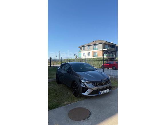 Sahibinden Renault Clio 1.0 TCe Techno Esprit Alpine 2024 Model