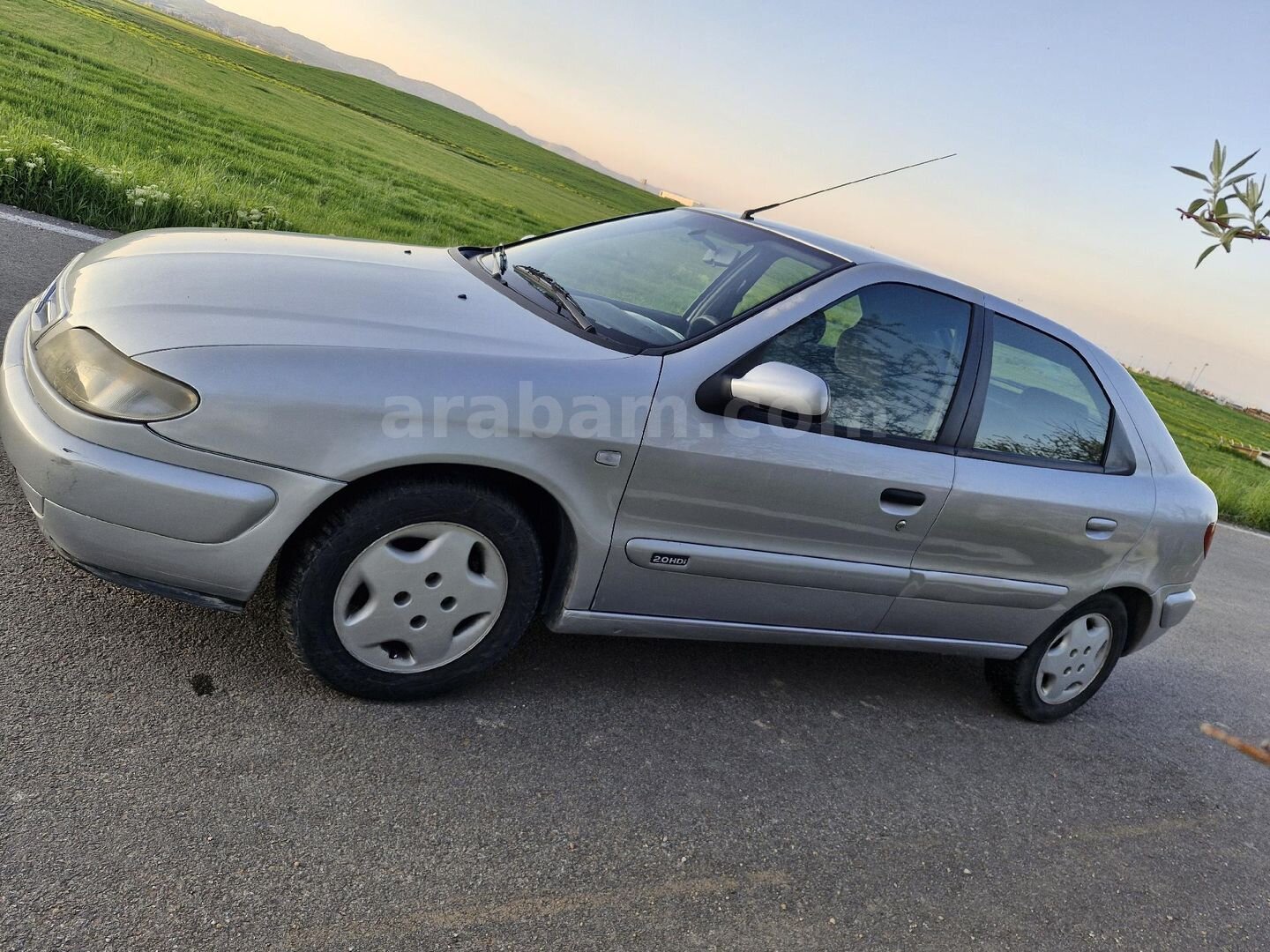 Sahibinden Citroen Xsara 2.0 HDi 2000 Model Ankara 227.000 km Gri (Gümüş) 4
