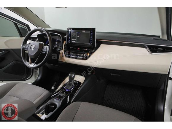 2020 TOYOTA COROLLA 1.6 FLAME X PACK 19 KMDE TR DE TEK EMSALSİZ