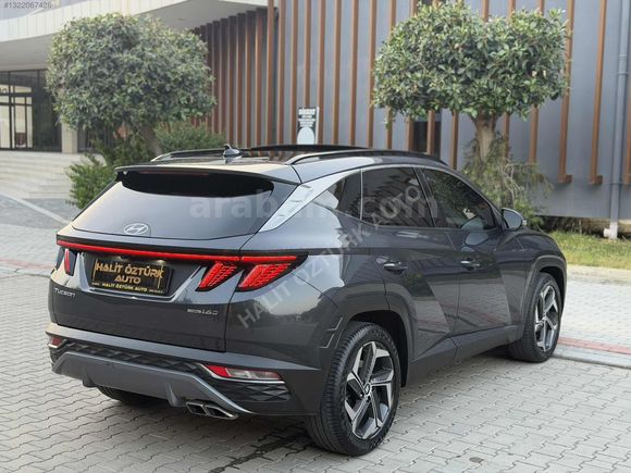 HATASIZ 62.000 KM DE 2022 MODEL 4x4 TUCSON
