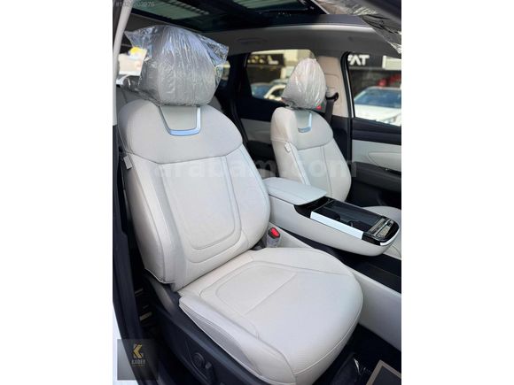 KADER'den 2024 ELİTE PLUS 4X4 CAM TAVANLI FULL +FULL EMSALSİZ!!!