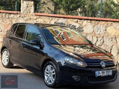 WOLSVAGEN GOLF OTOMATİK TEMİZ BAKIMLI AİLE ARACI