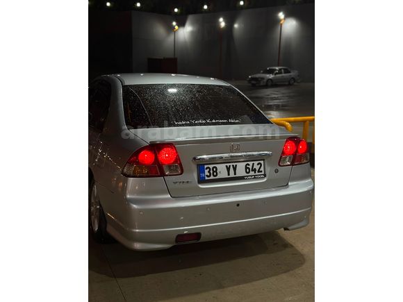 Sahibinden Honda Civic 1.6i VTEC ES 2004 Model 