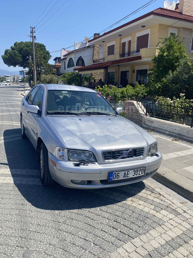 Sahibinden Volvo S40 1.6 2004 Model Ankara 175.000 km Gri (metalik) 1