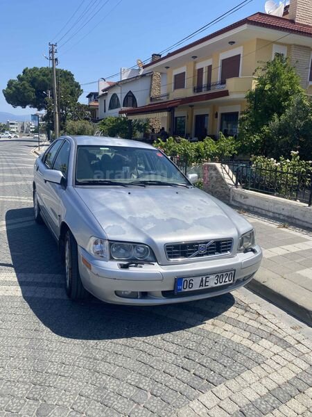 Sahibinden Volvo S40 1.6 2004 Model Ankara 175.000 km Gri (metalik)