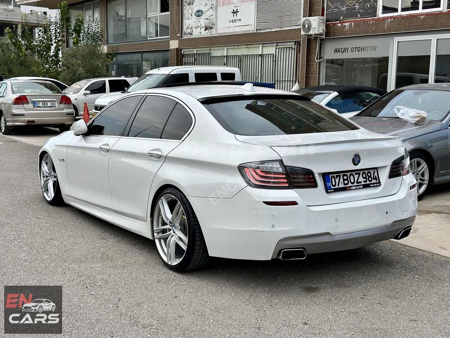 Galeriden BMW 5 Serisi 520d M Sport 2011 Model Antalya 394.000 km Beyaz 7