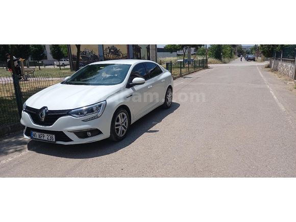 Sahibinden Renault Megane 1.3 TCe Joy 2020 Model