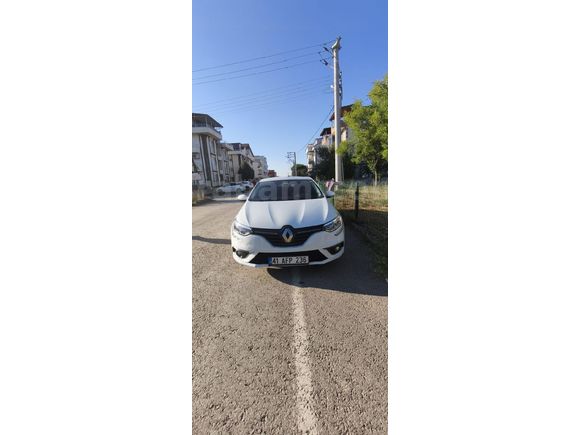 Sahibinden Renault Megane 1.3 TCe Joy 2020 Model