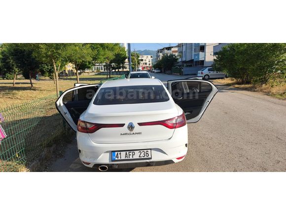 Sahibinden Renault Megane 1.3 TCe Joy 2020 Model