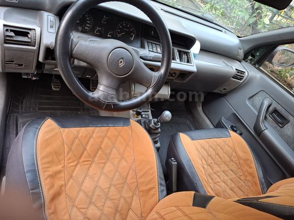 1998 RENAULT CLIO 1.4 ÇEKME BELGELİ