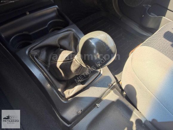 İZGİ OTOMOTİV'DEN 2009 MODEL ISUZU D'MAX 4X2 ÇİFTKABİN KAMYONET