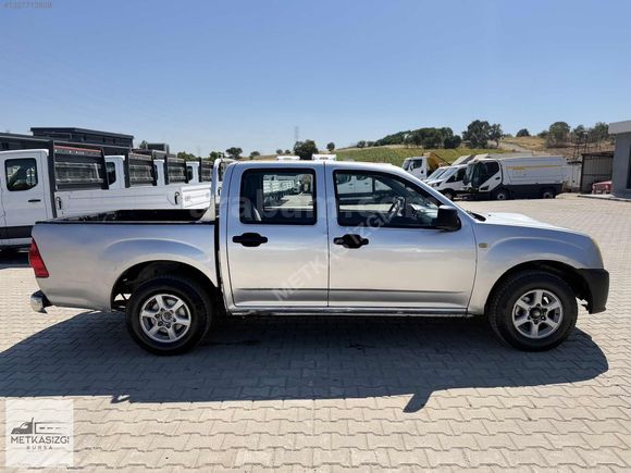 İZGİ OTOMOTİV'DEN 2009 MODEL ISUZU D'MAX 4X2 ÇİFTKABİN KAMYONET