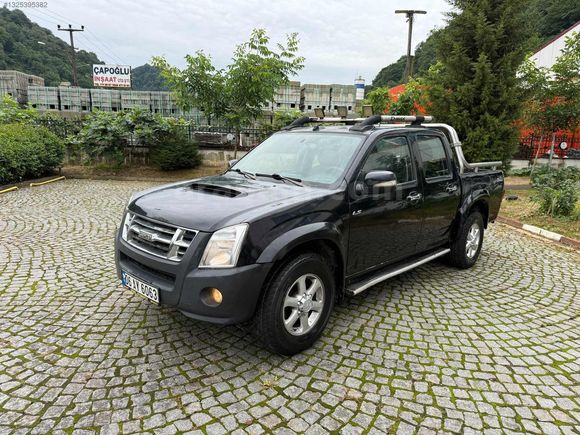 Ofsel'den bakımlı Isuzu D max 4x4 Limited