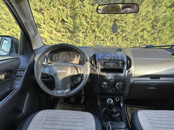 2015 4X4 D MAX -- ÇOK TEMİZ