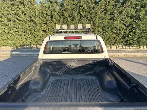 2015 4X4 D MAX -- ÇOK TEMİZ