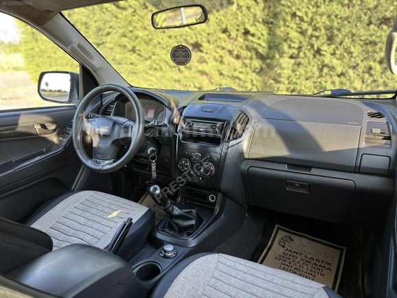 2015 4X4 D MAX -- ÇOK TEMİZ