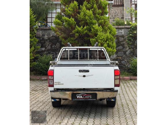 VOLCAR'S 2014 MODEL ISUZU D-MAX