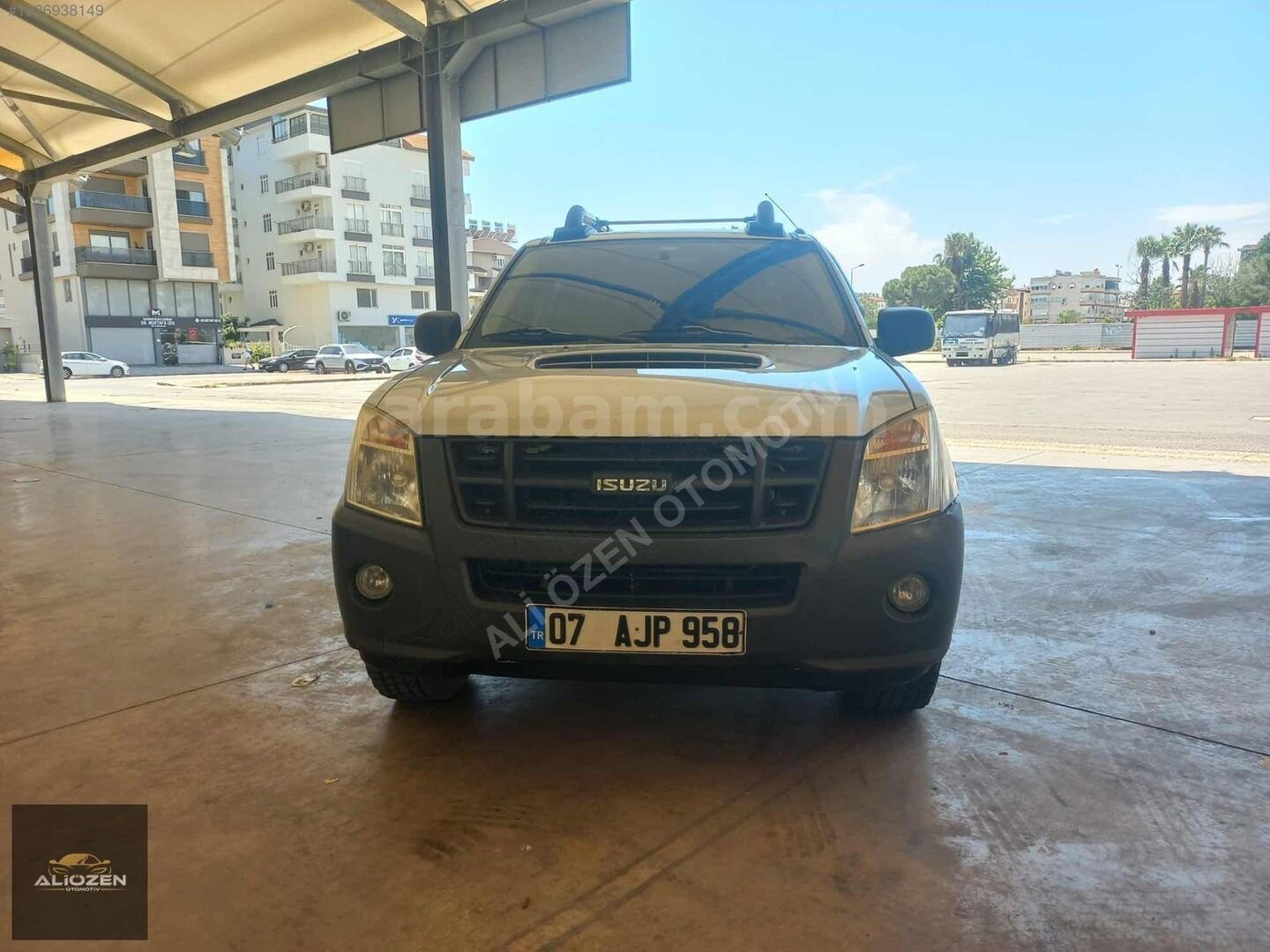 Galeriden Isuzu D-Max 2.5 4x2 2011 Model Antalya 315.000 km Gri 2
