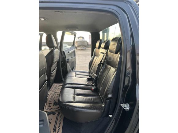 ISUZU D-MAX V-CROSS 4X4