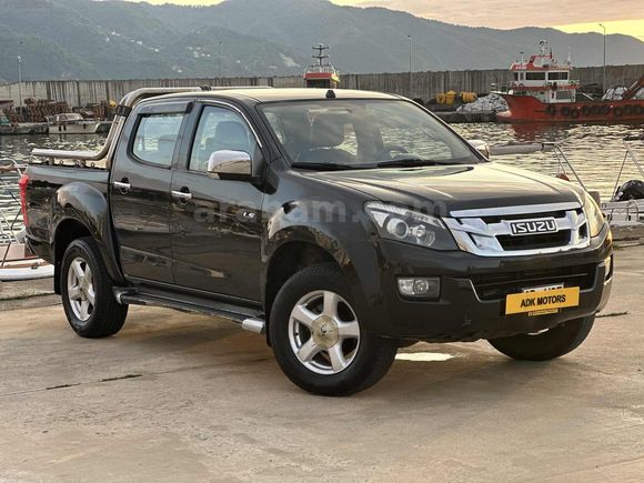 ISUZU D-MAX V-CROSS 4X4