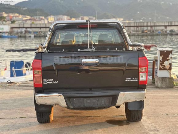 ISUZU D-MAX V-CROSS 4X4