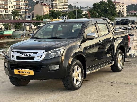 ISUZU D-MAX V-CROSS 4X4